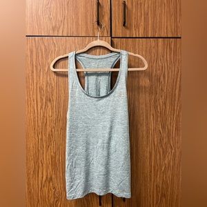 Under Armor Loose Tank Top